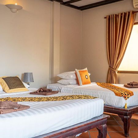 Den Hotel Totonou Siem Reap Bagian luar foto
