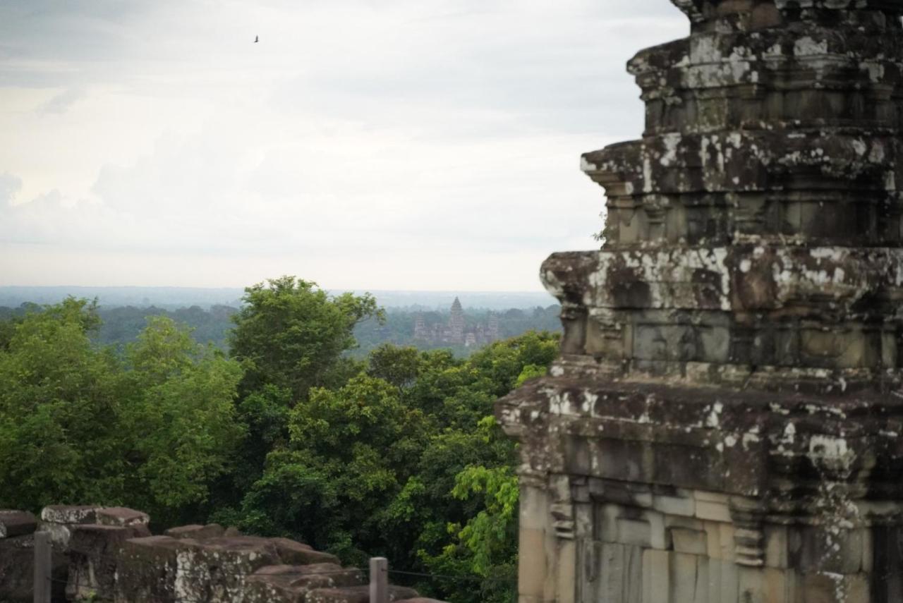 Den Hotel Totonou Siem Reap Bagian luar foto