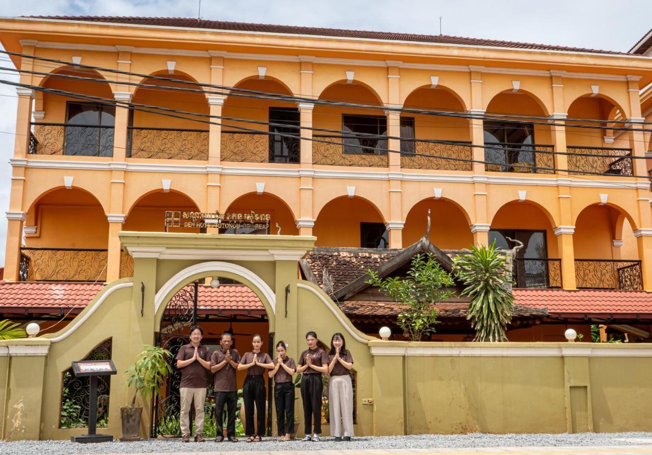 Den Hotel Totonou Siem Reap Bagian luar foto
