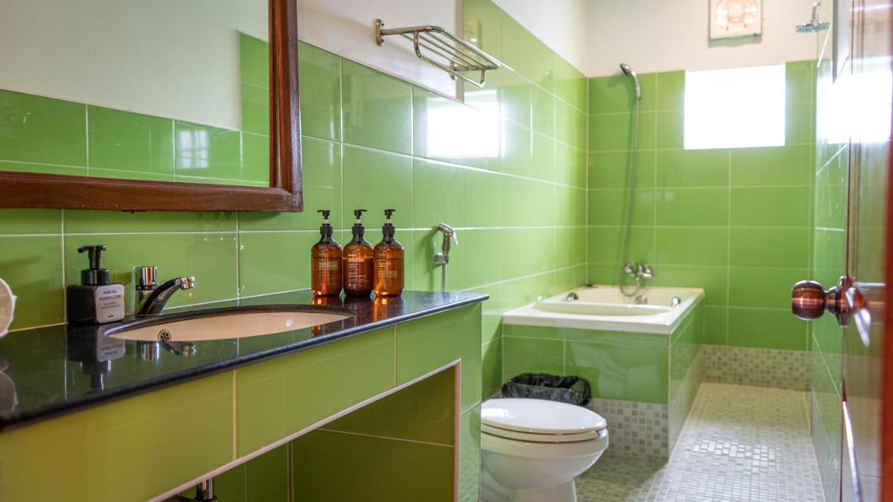 Den Hotel Totonou Siem Reap Bagian luar foto