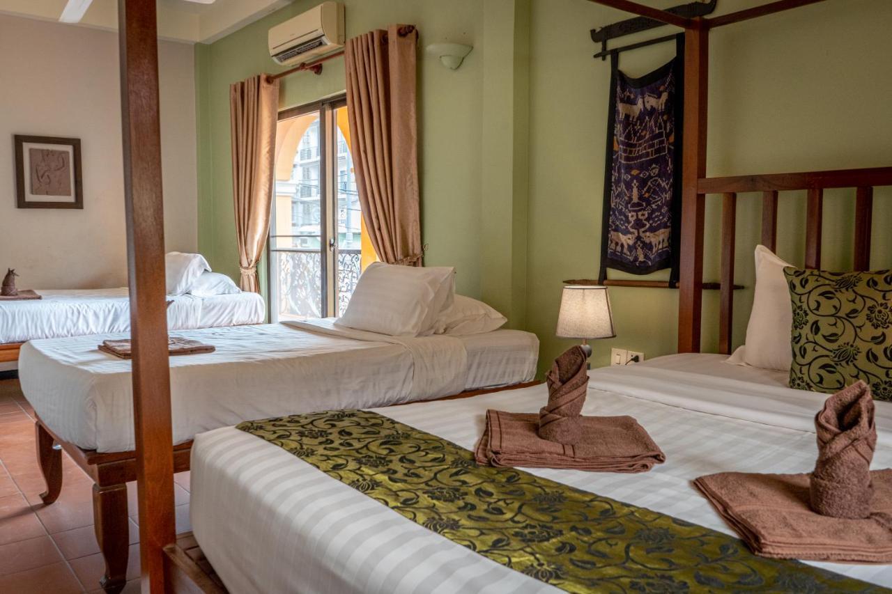 Den Hotel Totonou Siem Reap Bagian luar foto