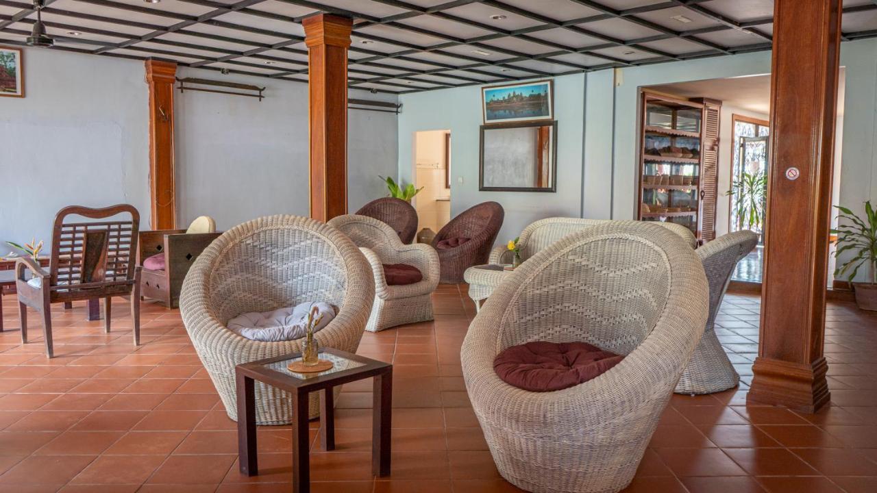 Den Hotel Totonou Siem Reap Bagian luar foto