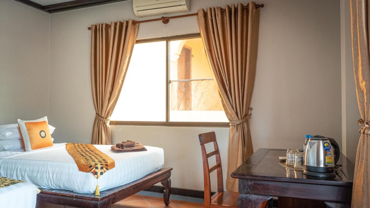 Den Hotel Totonou Siem Reap Bagian luar foto