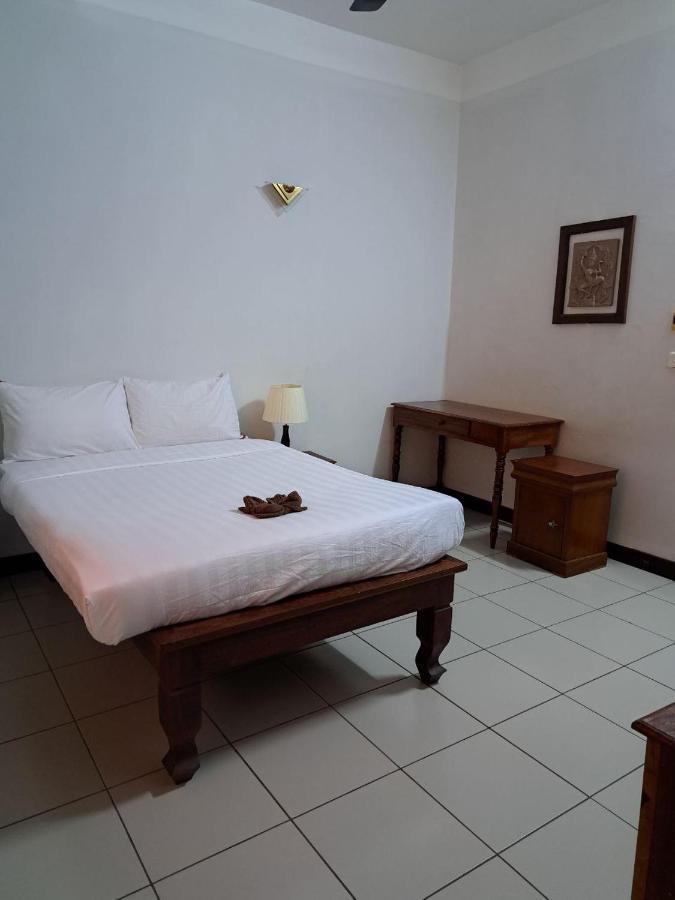 Den Hotel Totonou Siem Reap Bagian luar foto
